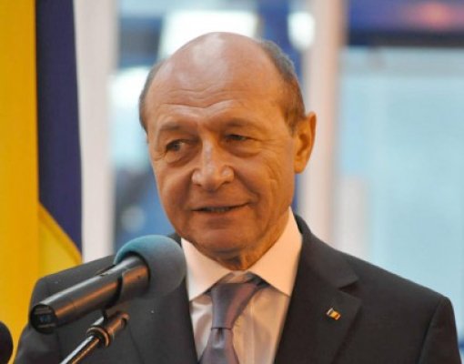 Băsescu lansează bomba: unul din candidaţii la preşedinţie e ofiţer sub acoperire